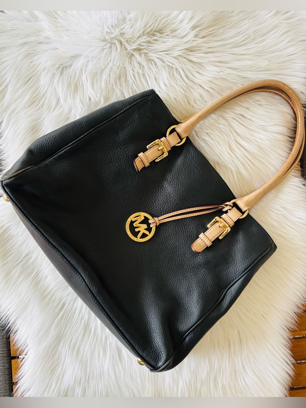 MICHAEL Michael Kors Charlton Large Pebbled Leather Tote Bag Black Tan